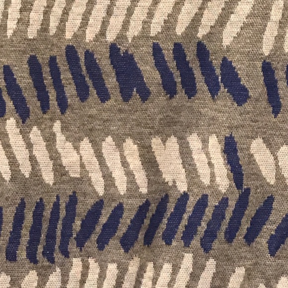 Medium LuLaRoe Amelia blue grey - Picture 2 of 3